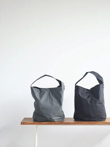 ERA. B.T PIPE BAG (K003B) : 『Bumpkins putting on airs』