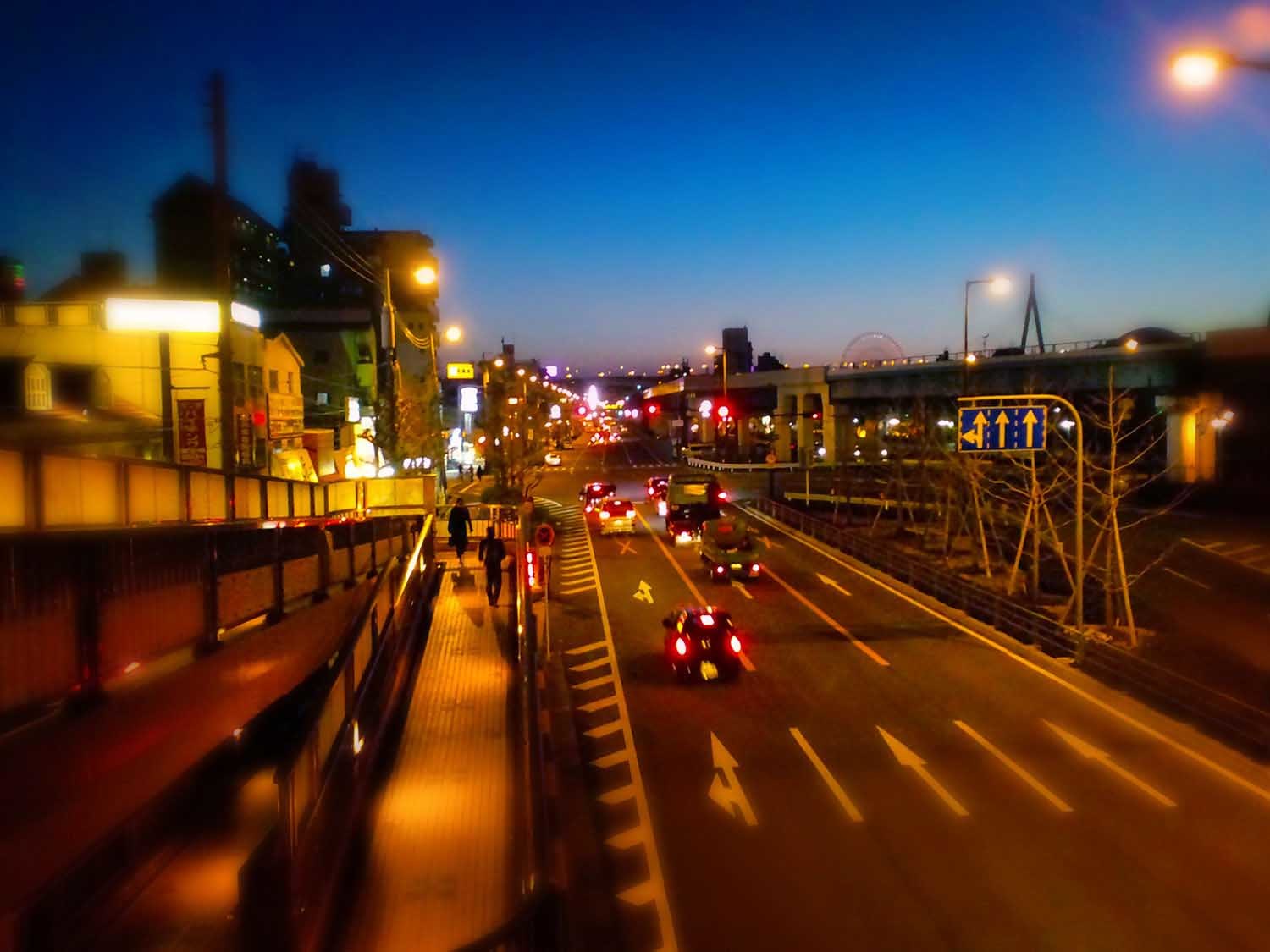 夕暮れの街 Shuの携帯写真 夕暮れの街 Shuの携帯写真