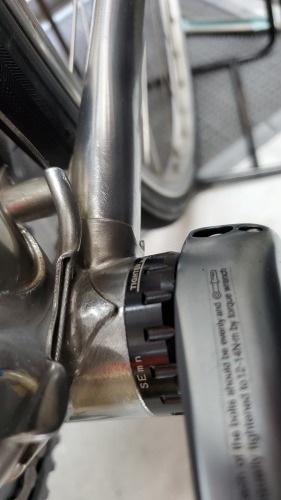 シマノ105 FC- R7000（50✕34） ホローテックBBシマノBBR60を