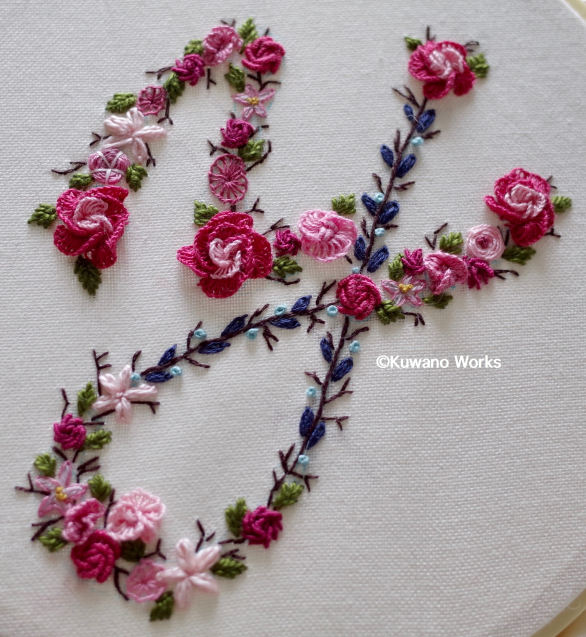アルファベット花刺繍 Yumiko Sakura Embroidery アルファベット花刺繍 Yumiko Sakura Embroidery