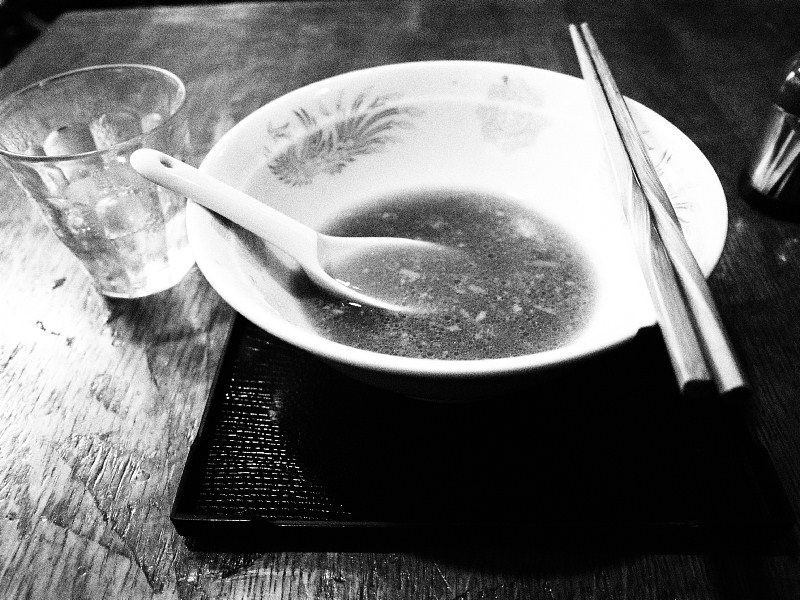 【ラーメン あや・野菜半チャーシュー】調理人が作る、一品料理としてのラーメン_b0008655_21375530.jpg