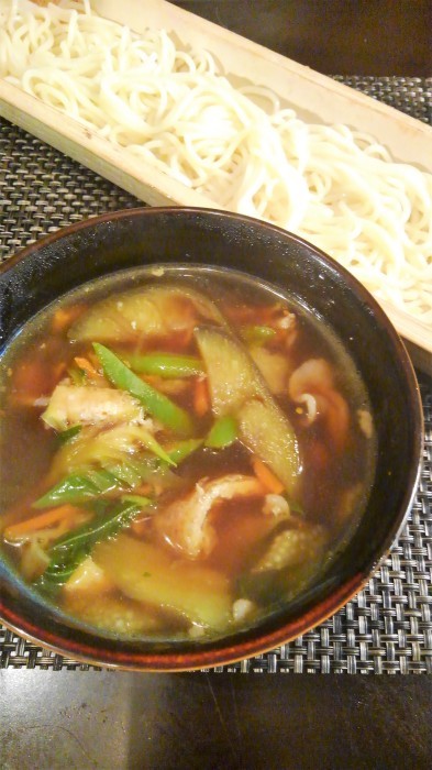 ■昼麺【温かいけんちん汁で頂く つけうどん】_b0033423_19121799.jpg