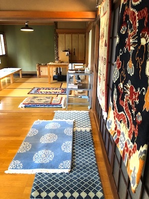 のるぶりんかラグ展〜「チベットの小さなラグ」スタート_d0177286_10363366.jpg