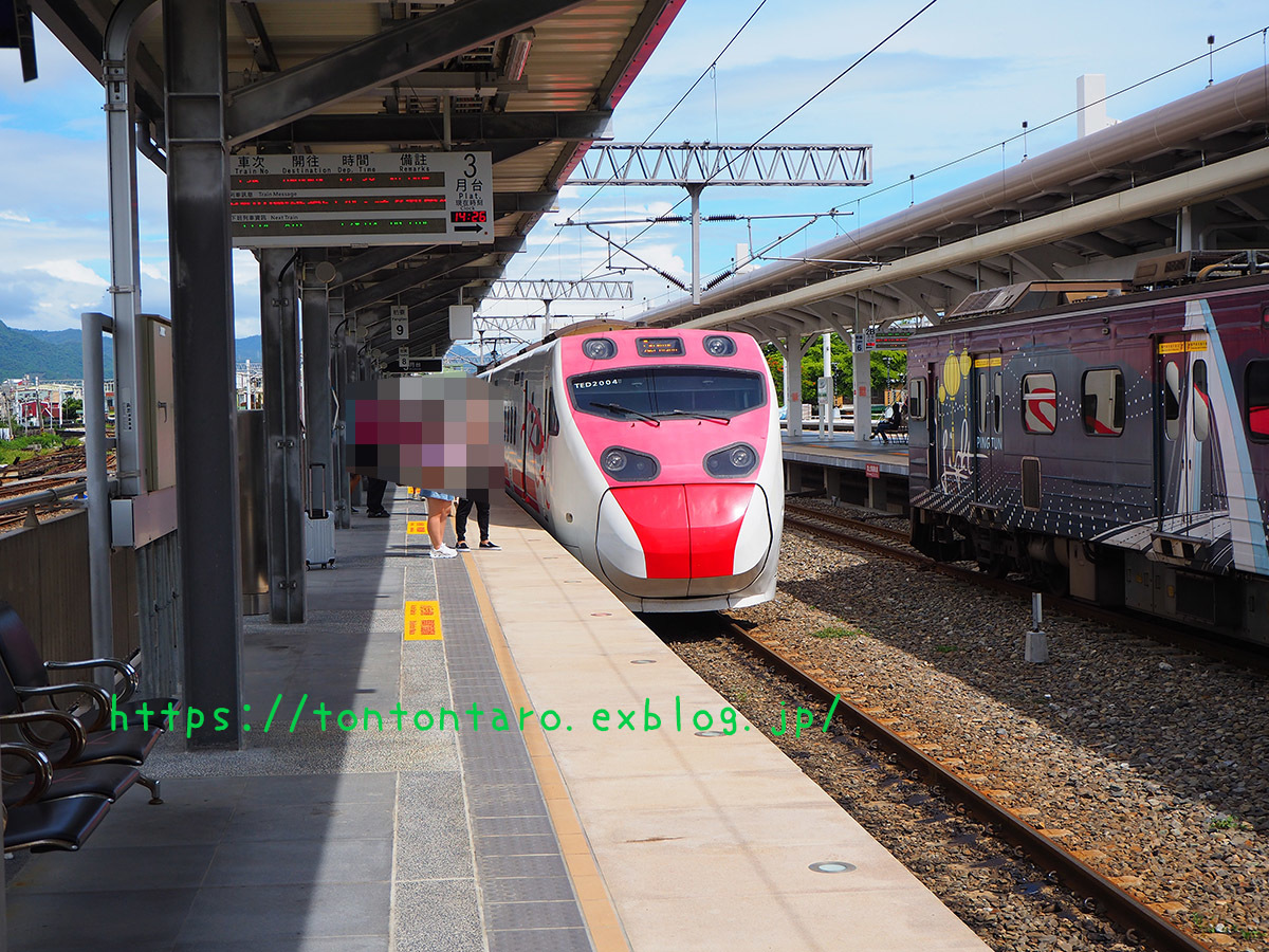 夏だ!マンゴー狩りだ!枋寮の超絶当たりホテル枋客文旅の朝ご飯がそれはもう…_a0112888_04242010.jpg