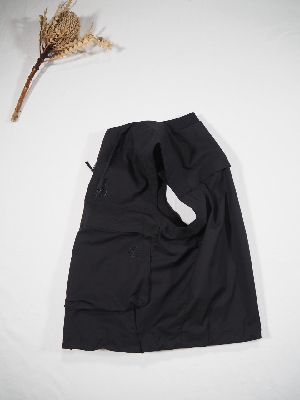 tilak BLADE VEST : CASA NICE DAYS tilak BLADE VEST : CASA NICE DAYS