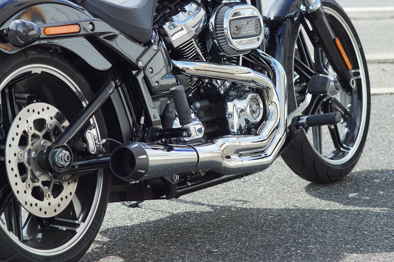 FXBRS ブレイクアウト マフラー交換 : custom factory noys blog FXBRS ブレイクアウト マフラー交換 : custom factory noys blog