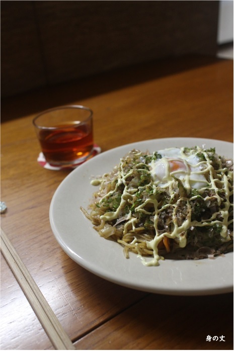 癒しの焼きそば_e0343145_16071145.jpg