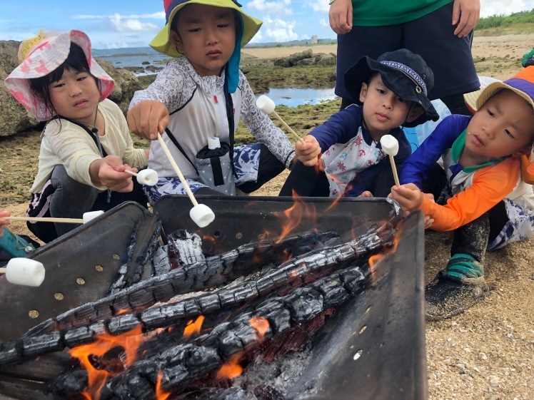 青空ようちえん〔週末〕サンゴの海あそび(7/5)夏といえばやっぱり海、おもしろい!びっくり!おいしい!きれい!海のいろんな楽しいを親子で発見!_d0363878_13320369.jpg