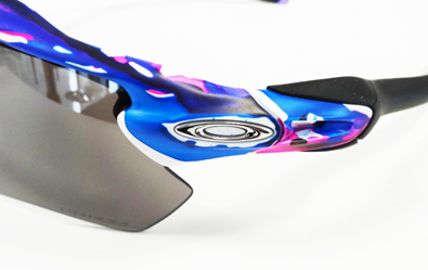 OAKLEY(オークリー)35周年記念・限定(アニバーサリーコレクションサングラスFROGSKINS(フロッグスキン)アジアフィット発売開始!_c0003493_13163624.jpg