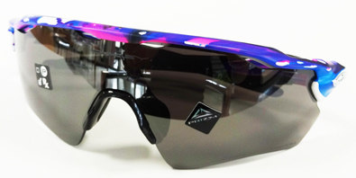 OAKLEY(オークリー)35周年記念・限定(アニバーサリーコレクションサングラスFROGSKINS(フロッグスキン)アジアフィット発売開始!_c0003493_13163637.jpg