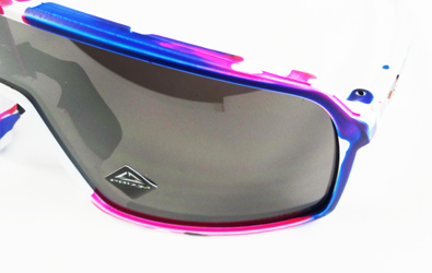 OAKLEY(オークリー)35周年記念・限定(アニバーサリーコレクションサングラスFROGSKINS(フロッグスキン)アジアフィット発売開始!_c0003493_13174932.jpg