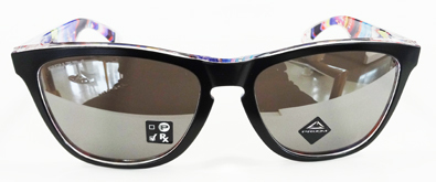 OAKLEY(オークリー)35周年記念・限定(アニバーサリーコレクションサングラスFROGSKINS(フロッグスキン)アジアフィット発売開始!_c0003493_13191566.jpg