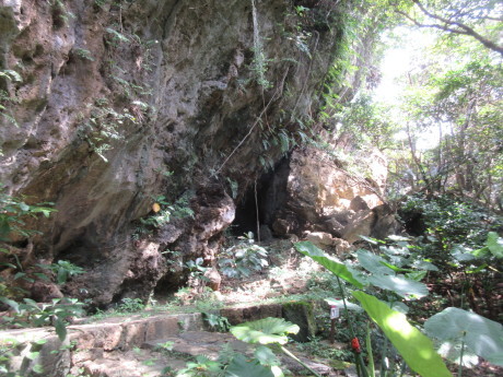 7月15日 斎場御嶽(せーふぁーうたき)_a0203003_09001859.jpg