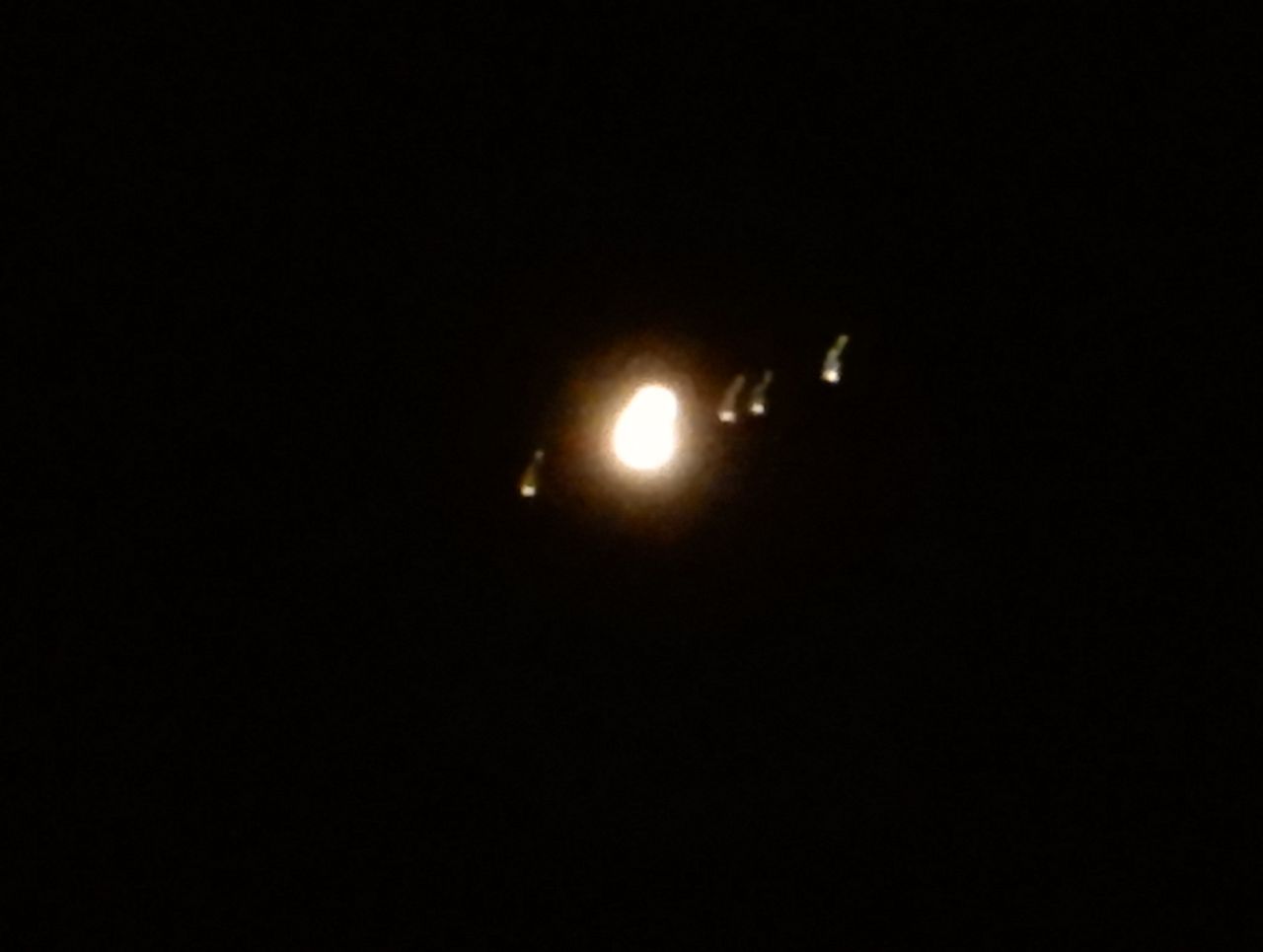木星と衛星なのか?_c0025115_22323043.jpg