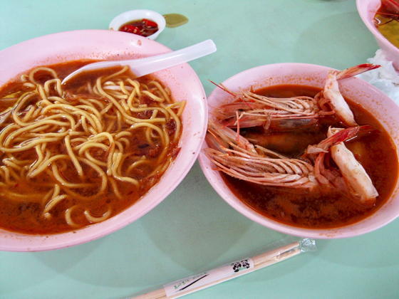 スープとドライで蝦麺を食す@WHITLEY ROAD BIG PRAWN NOODLE_a0080858_23051551.jpg