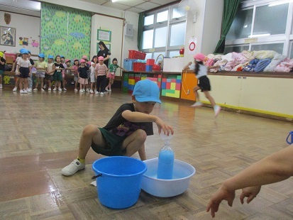 お泊まり保育 ミニ運動会_c0212598_08340503.jpg