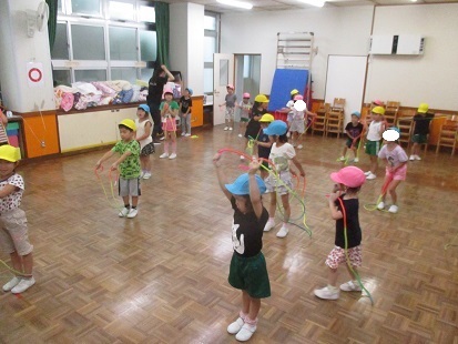 お泊まり保育　ミニ運動会_c0212598_08540424.jpg