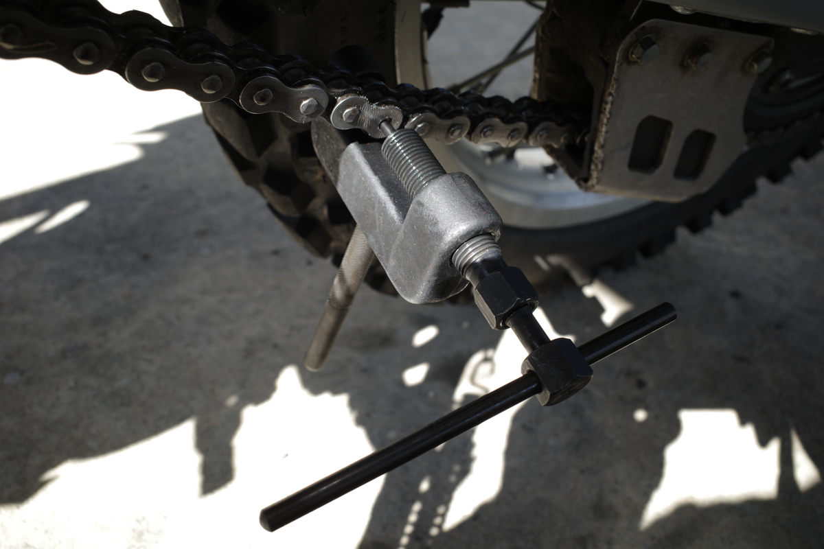 でぃ~あいわい!「WR250R チェーン・スプロケ交換」 : hello でぃ~あいわい!「WR250R チェーン・スプロケ交換」 : hello