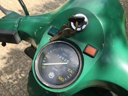 1980 Piaggio Vespa P200E VERDE フル装備オリジナルレアカラー 13,000km_f0123137_14351979.jpg