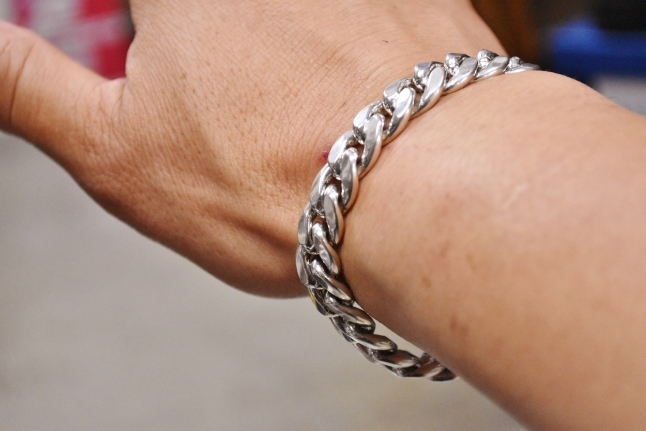 MADE in California SILVER CHAIN BRACELET_d0152280_11365927.jpg