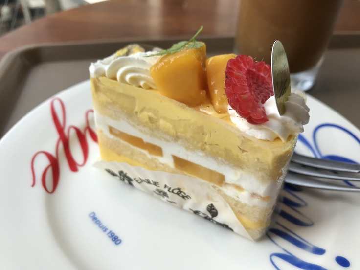 マンゴーのショートケーキ@キャフェ・クリムト(立川)_c0212604_8275520.jpg