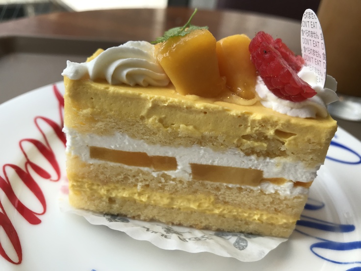 マンゴーのショートケーキ@キャフェ・クリムト(立川)_c0212604_8333223.jpg