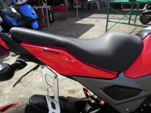 グロムのお勧め車両ですよ?ですやん!_f0056935_19450745.jpg
