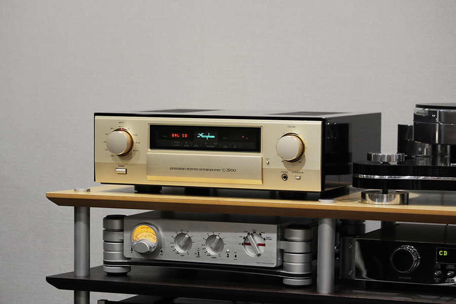 アキュフェーズ「C-3900」を聴きました_e0404728_17281606.jpg