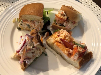 P.E.I. Lobster Love　食べ比べ_c0353373_20483330.jpg