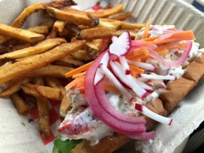 P.E.I. Lobster Love - Holy Cow 2.0 Food Truck_c0353373_21200819.jpg