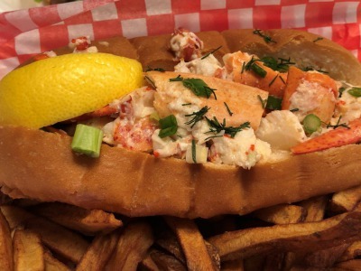 P.E.I. Lobster Love - The Mill in New Glasgow と Water Prince Corner Shop_c0353373_21505379.jpg