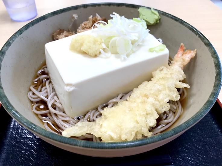 夏はコレ!「豆腐一丁そば」@箱根そば(橋本駅)_c0212604_1742655.jpg