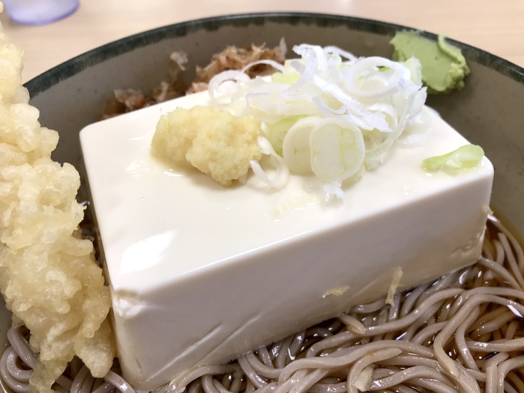 夏はコレ!「豆腐一丁そば」@箱根そば(橋本駅)_c0212604_174392.jpg