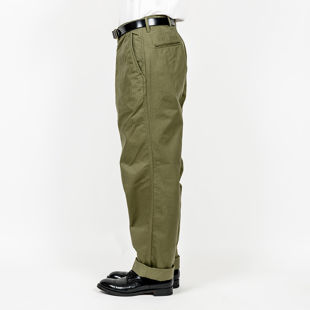 「WORKERS」アメカジ定番 Vintage Fit \"Officer Trousers\" ご紹介_f0191324_10085553.jpg