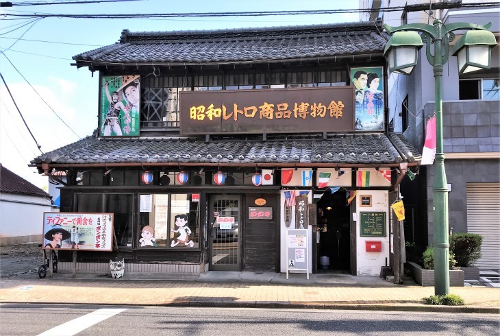 昭和レトロ 非売品 小学館 本棚 ディスプレイ ブリキ ニャロメ 他 赤塚不二夫 昭和レトロ もーれつア太郎 ニャロメ！！ ぬいぐるみ 正規品