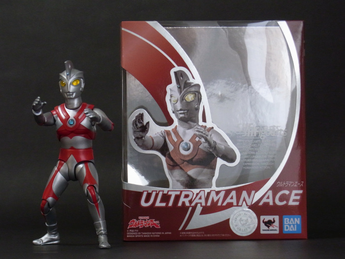 「ウルトラマンエース」　S.H.Figuarts　バンダイ_a0207805_16013469.jpg