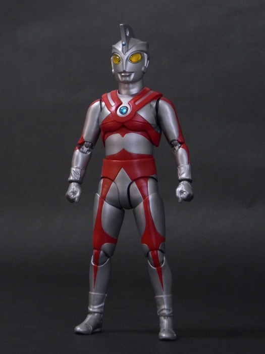 「ウルトラマンエース」　S.H.Figuarts　バンダイ_a0207805_16013684.jpg