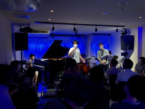 広島 ジャズライブカミンJazzlive Comin 本日7月23日は15時スタートです!_b0115606_10420782.jpeg