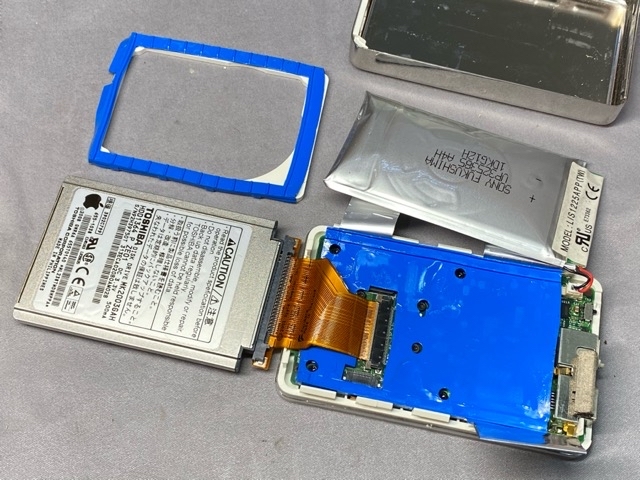 iPod classic(第2世代)の開腹 : カワセミ王国
