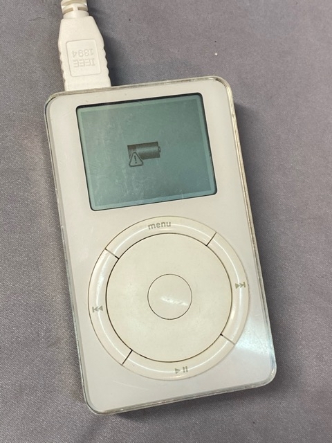 iPod classic(第2世代)の開腹 : カワセミ王国