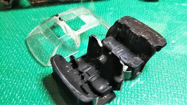 ミズリナグリーンのスバル1300G_f0076731_19281555.jpg