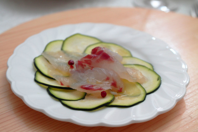 チキンとパイナップルのソテー 焦がしバターソース_d0377645_22224396.jpg