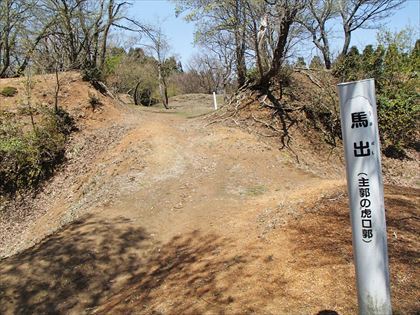 賤ケ岳の合戦、柴田勝家の本陣 玄蕃尾城址_e0044657_08284836.jpg