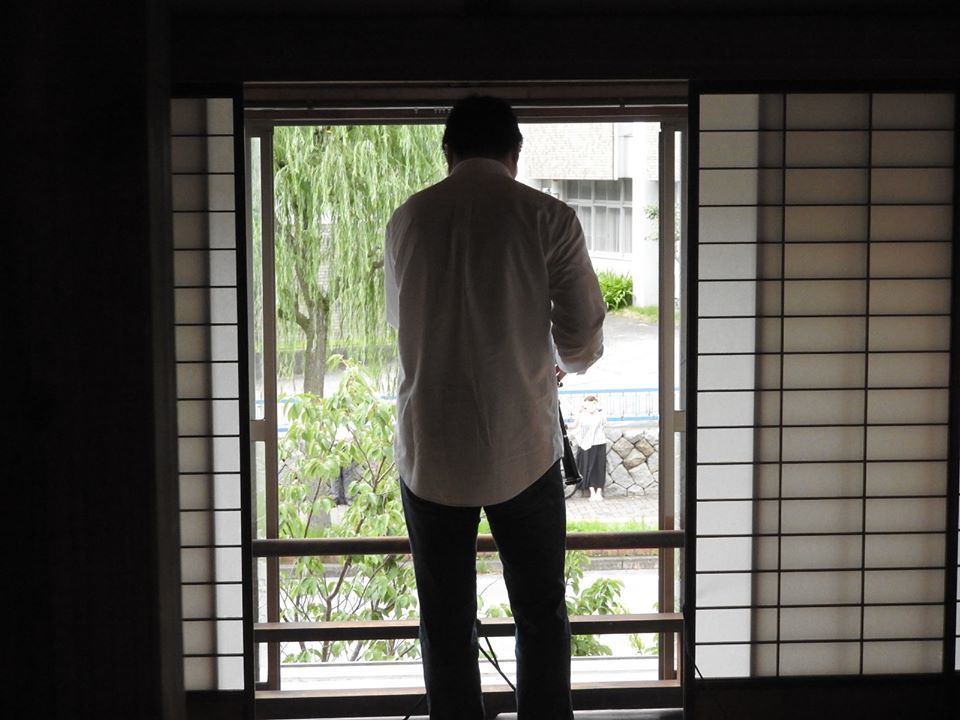 大木雅人さんのオーボエの音色が西堀に今日も響き渡りました。_e0046190_15562574.jpg