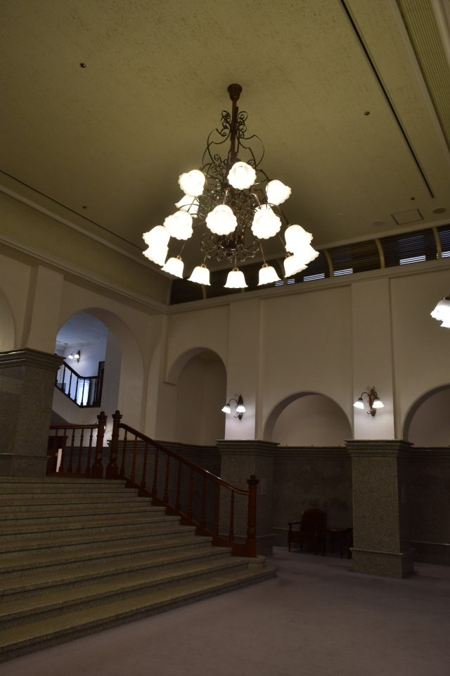 神戸市中央区の兵庫県公館(明治モダン建築探訪)_f0142606_14081273.jpg