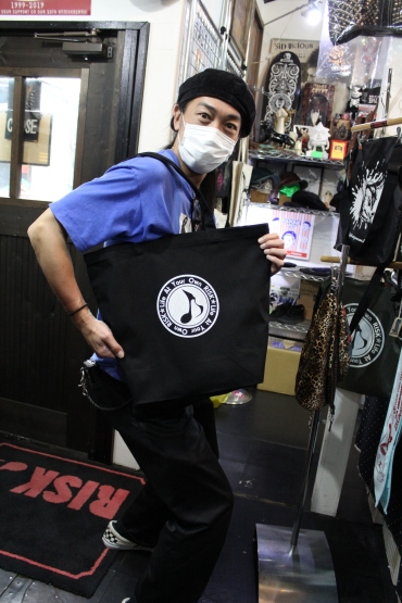 ノベルティー TOTE BAG 15リットル大判サイズ_e0293755_14274444.jpg