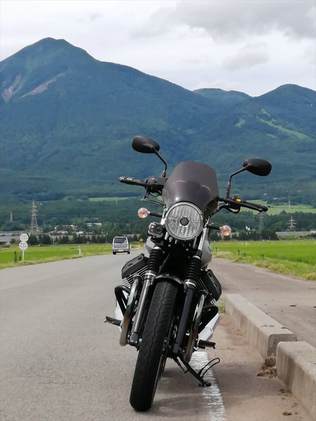 ガレージのシャッターに自作換気ガラリ M55から