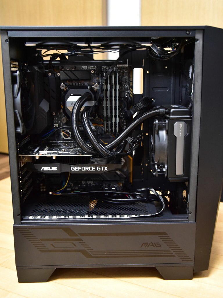メインPCとサブPCの模様替え等と仕様の紹介_d0251387_18533419.jpg