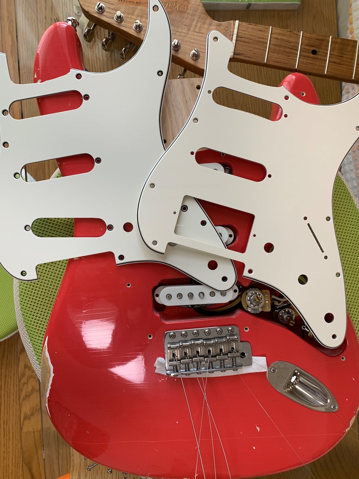 Xotic XSC-2 VWo3TB Haged アルダーローズピックガード交換