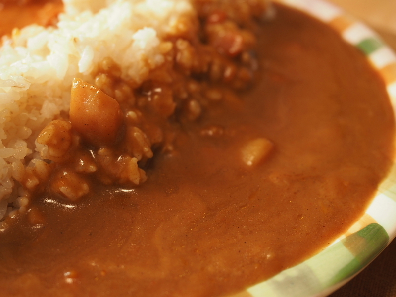 レトルトカレー食べ比べ ローソン2種 スパイス香るバターチキンカリー ビーフカレー辛口 Samのlifeキャンプブログ Doors In Out レトルトカレー食べ比べ ローソン2種 スパイス香るバターチキンカリー ビーフカレー辛口 Samのlifeキャンプブログ Doors In Out